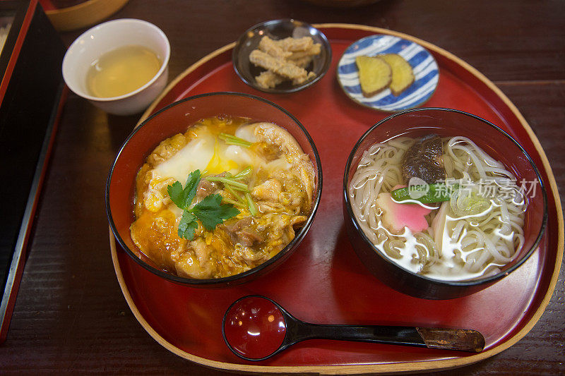 Oyakodon and Inaniwa Udon 比内地鶏親子丼 稲庭うどん